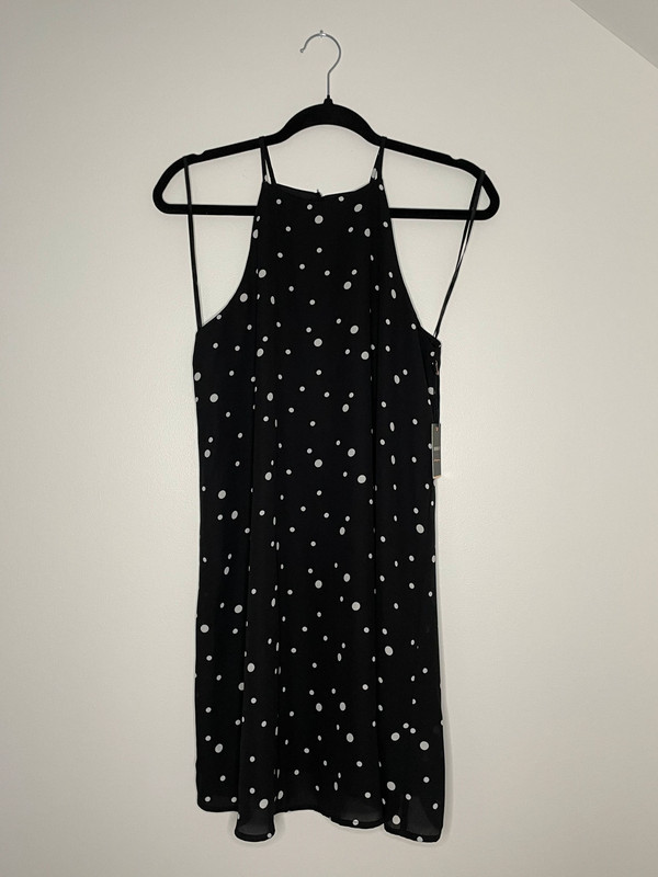 Robe col américain à pois