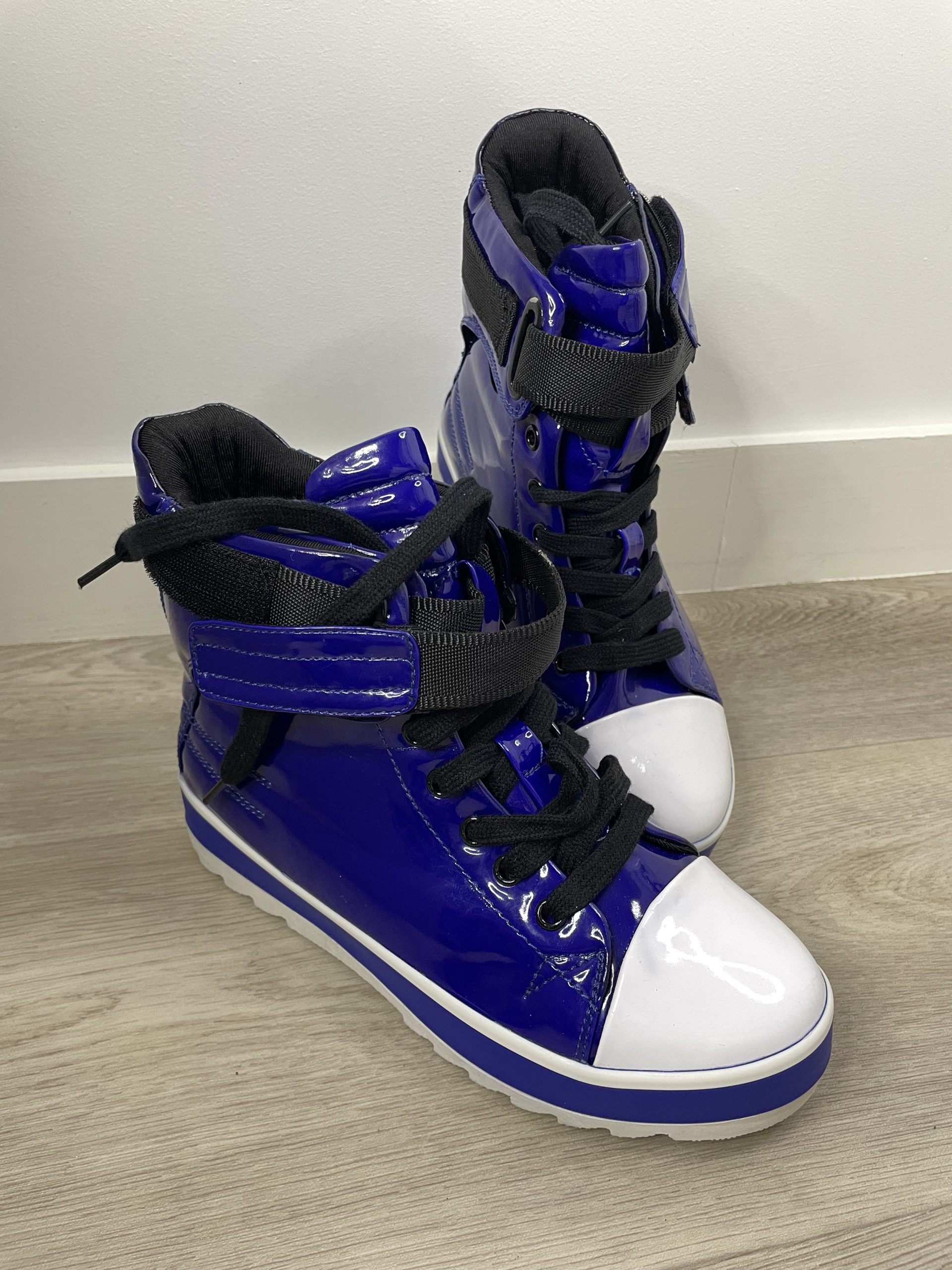 Jupe rayée bleu marine et blanc cassé