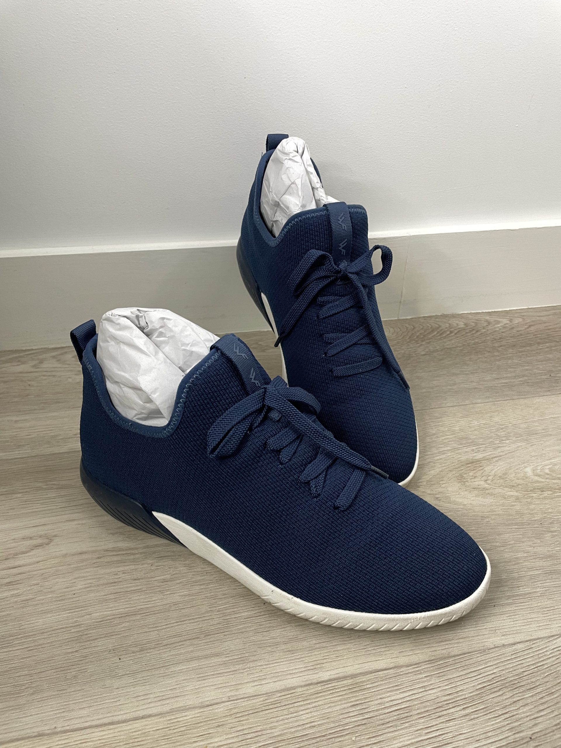 Jupe rayée bleu marine et blanc cassé