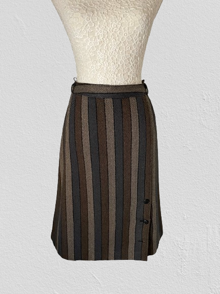 Jupe vintage en laine, entièrement doublée 
