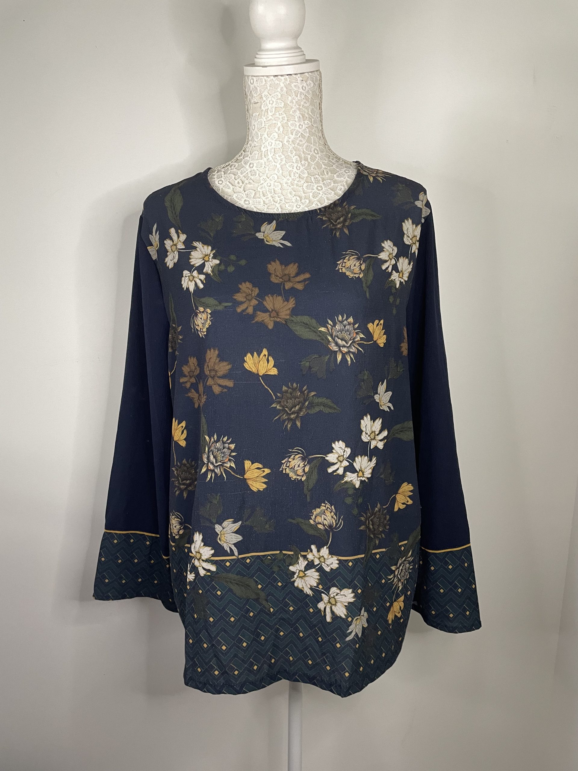 Blouse motif fleurs