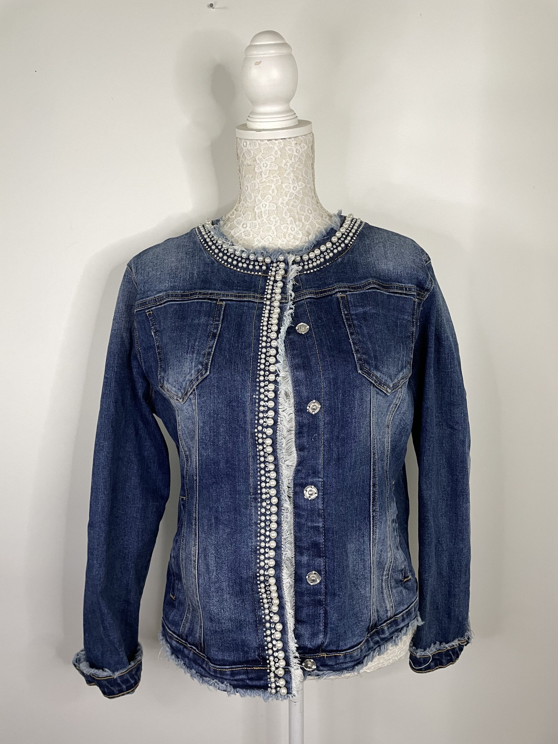 Jupe rayée bleu marine et blanc cassé