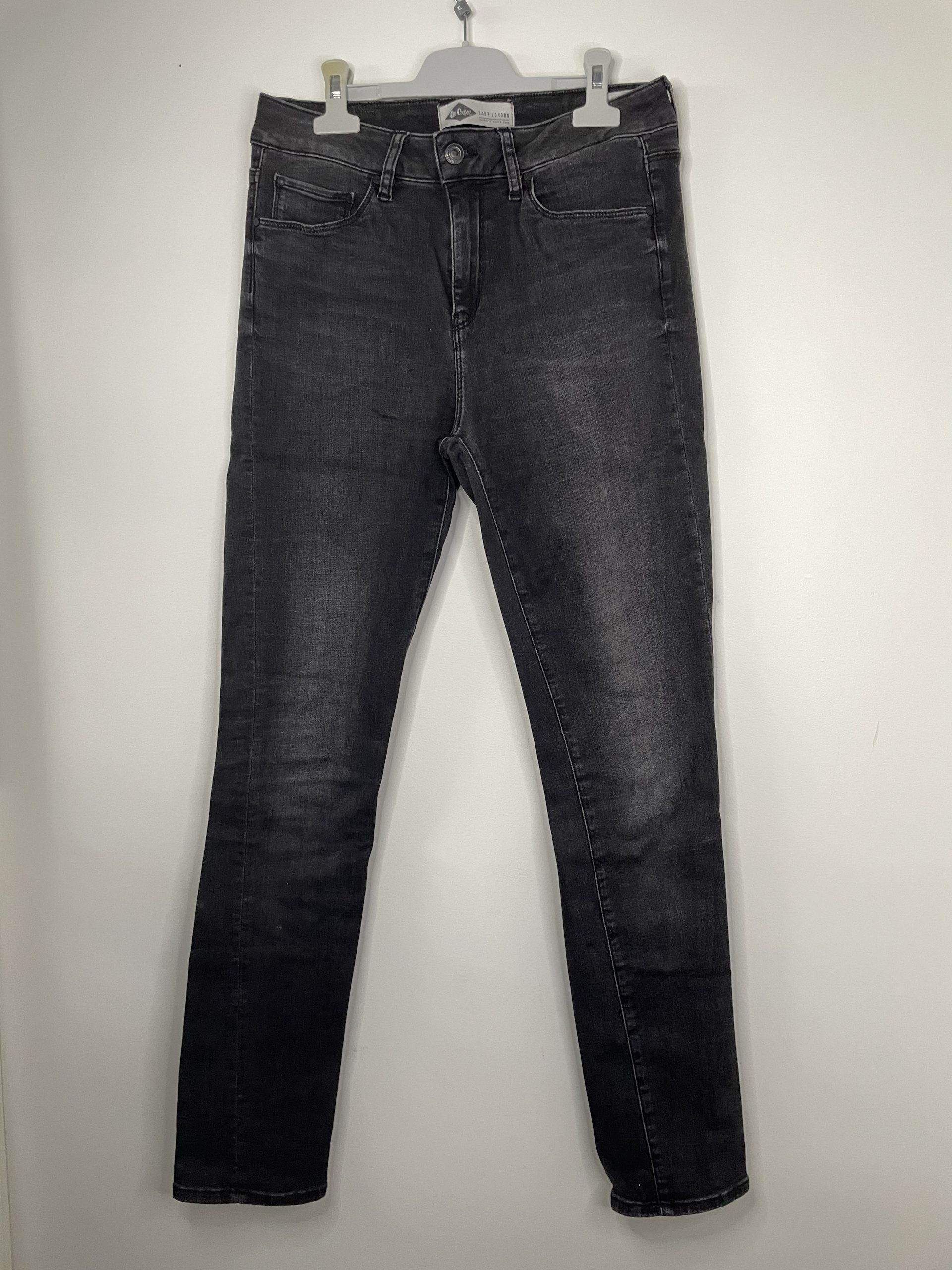 Jean slim noir taille haute