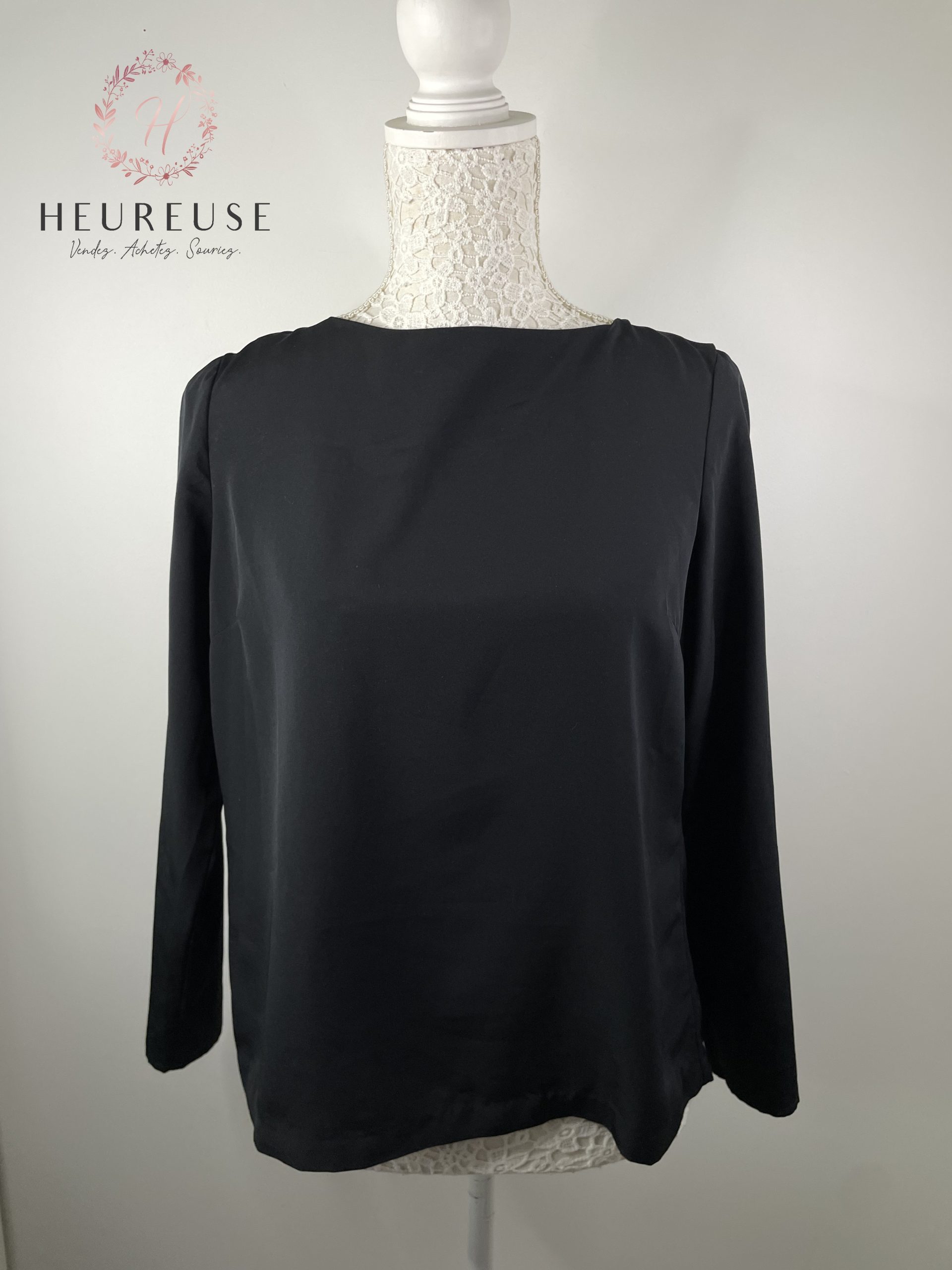 Jupe rayée bleu marine et blanc cassé